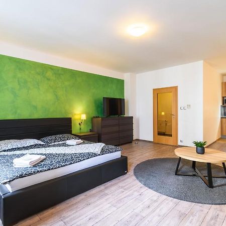 Pilsner Apartments Plzeň Exterior foto